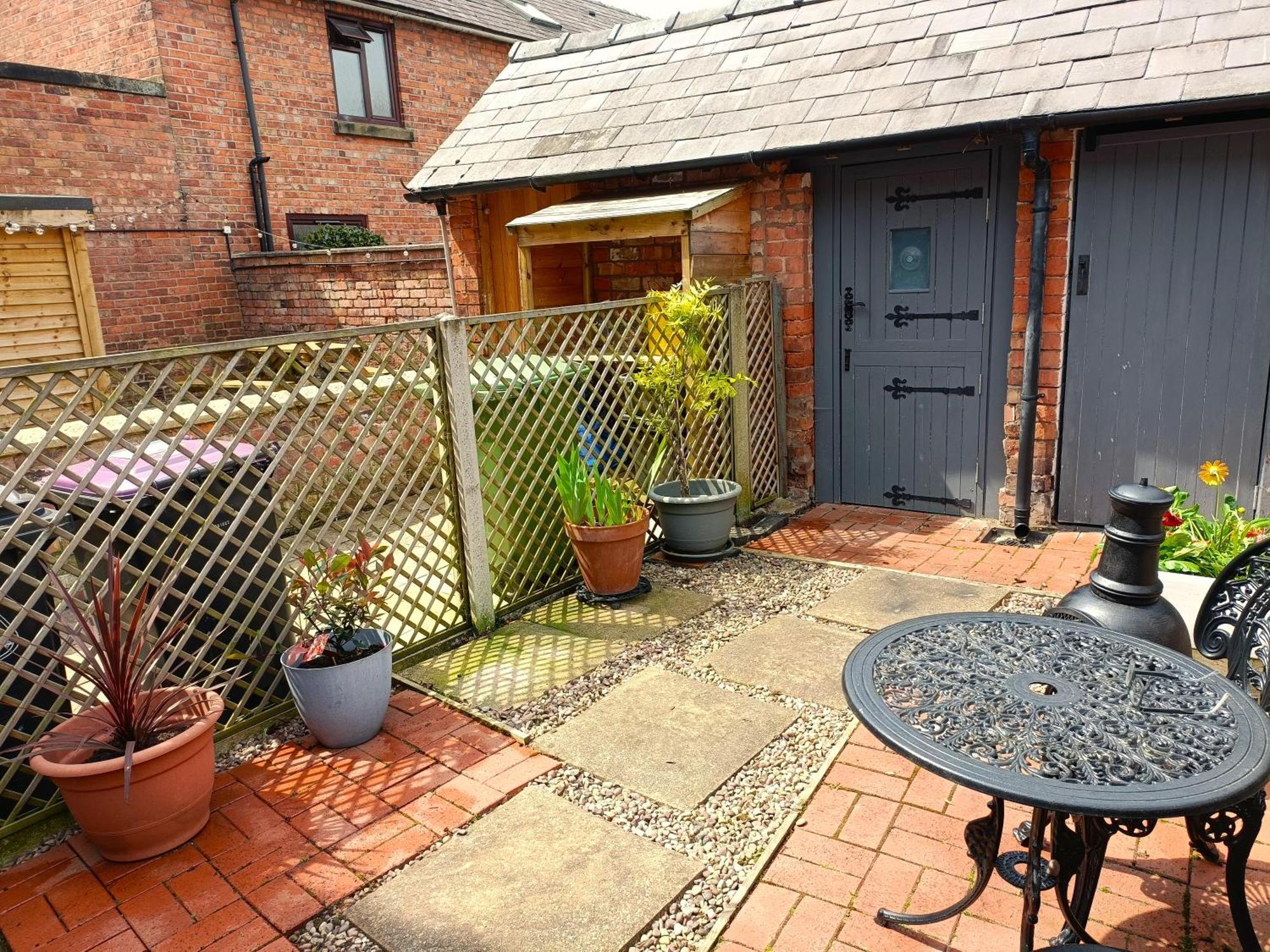 Charming Terrace Home In Whitchurch Whitchurch  Exterior photo